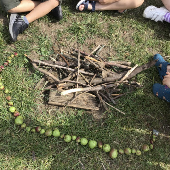 The children in the garden