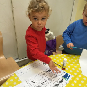  Child doing crafts