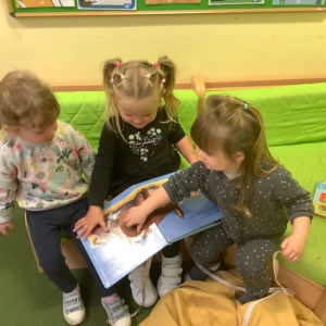 Children reading