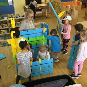 Children building