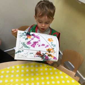 Child doing crafts