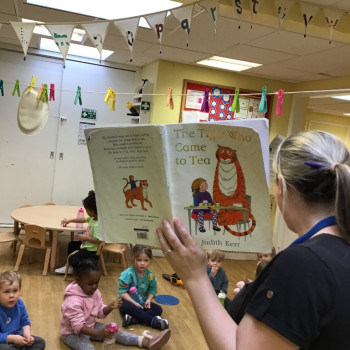 Children reading