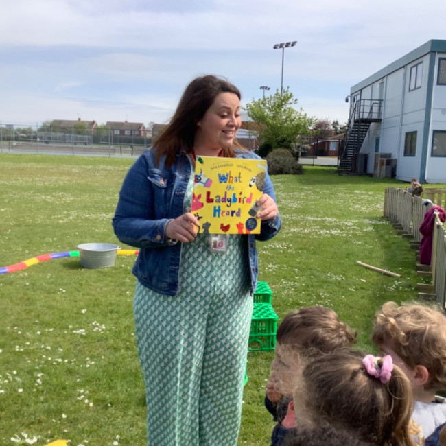 Children reading