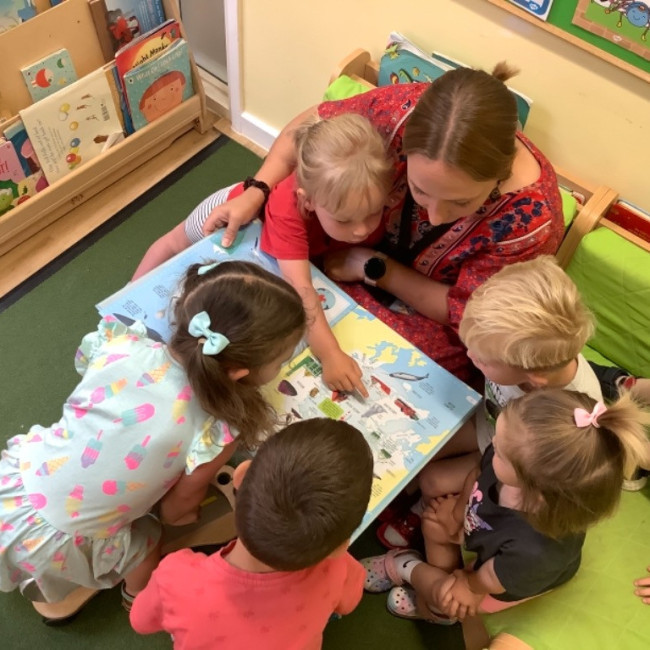 Children reading
