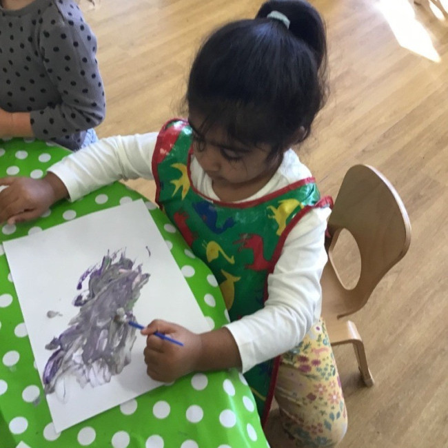 A child painting 